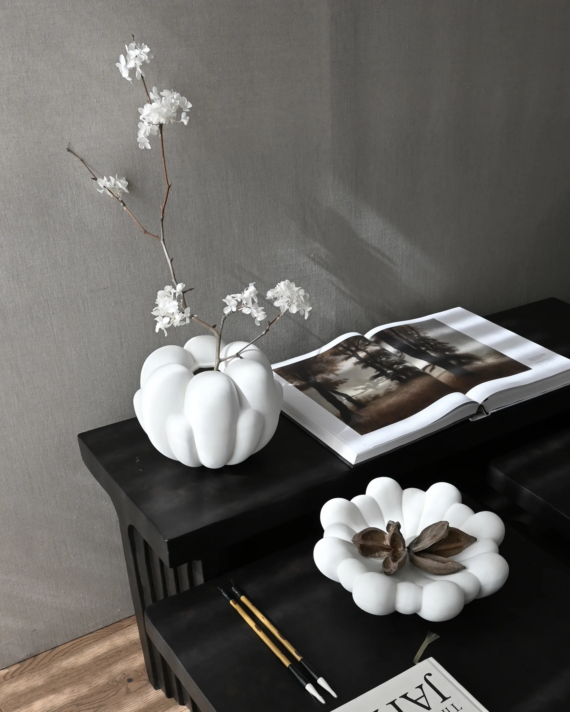 Bloom Tray bolle medio Ø28,5 cm, Bone white 101 Copenhagen