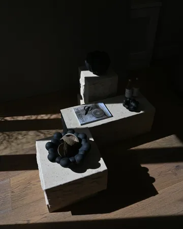 Bloom Tray bolle medio Ø28,5 cm - Svart - 101 Copenhagen