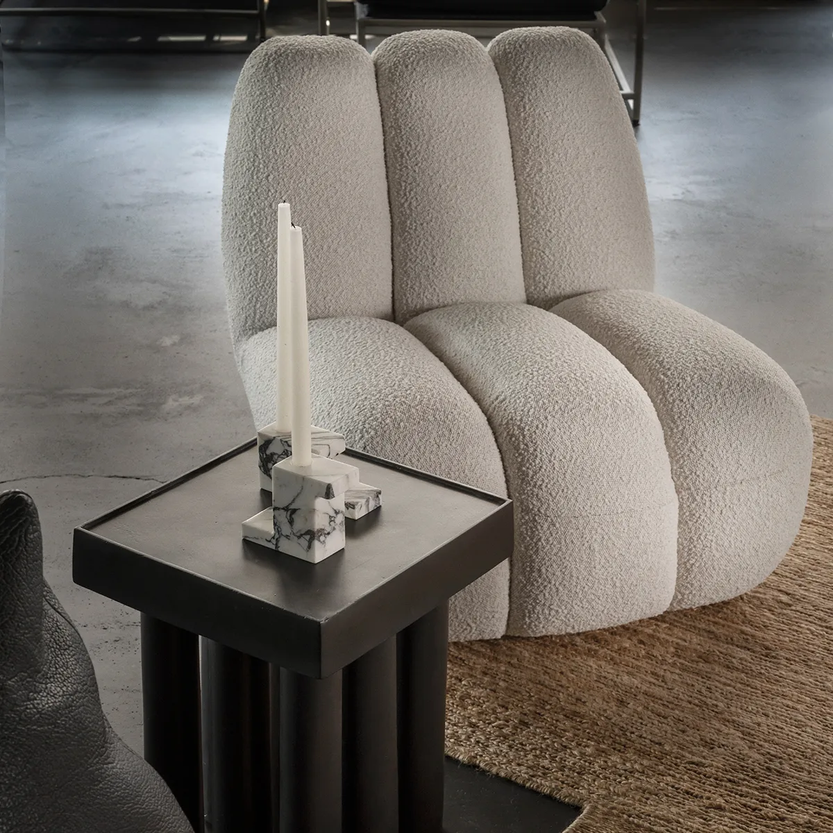 Brett høy lysestake 10,5 x 12,5 cm, Calacatta 101 Copenhagen