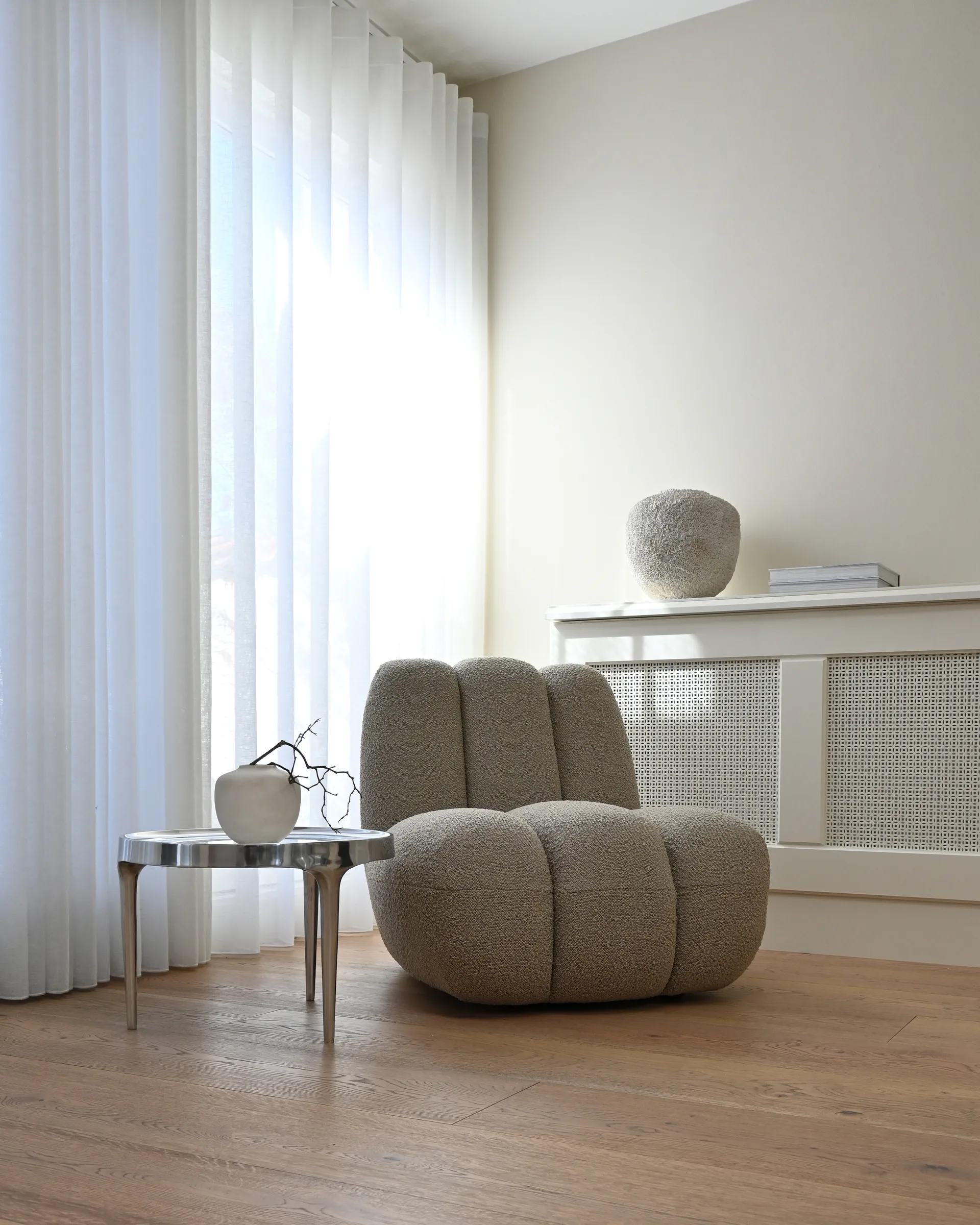 Phantom sidebord, Chrome low 101 Copenhagen