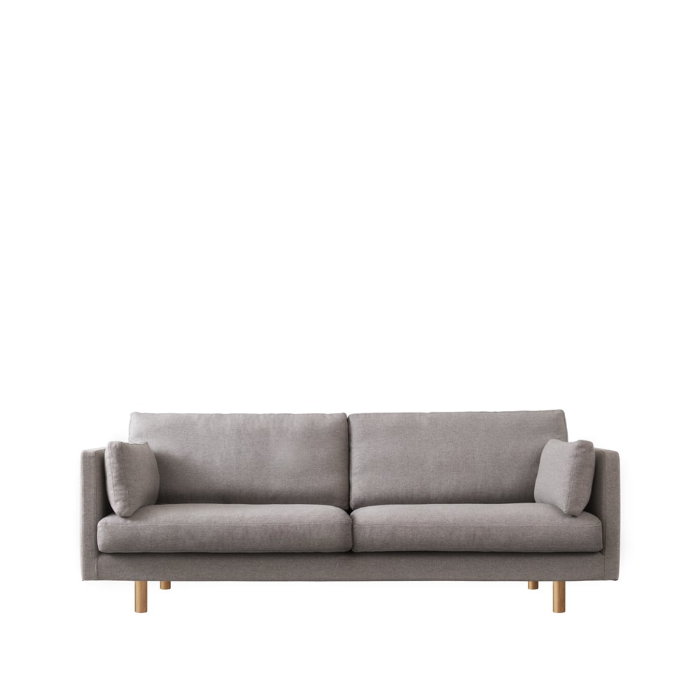 1898 Haga 3-seters sofa Main line flax 26 camden-lys eik