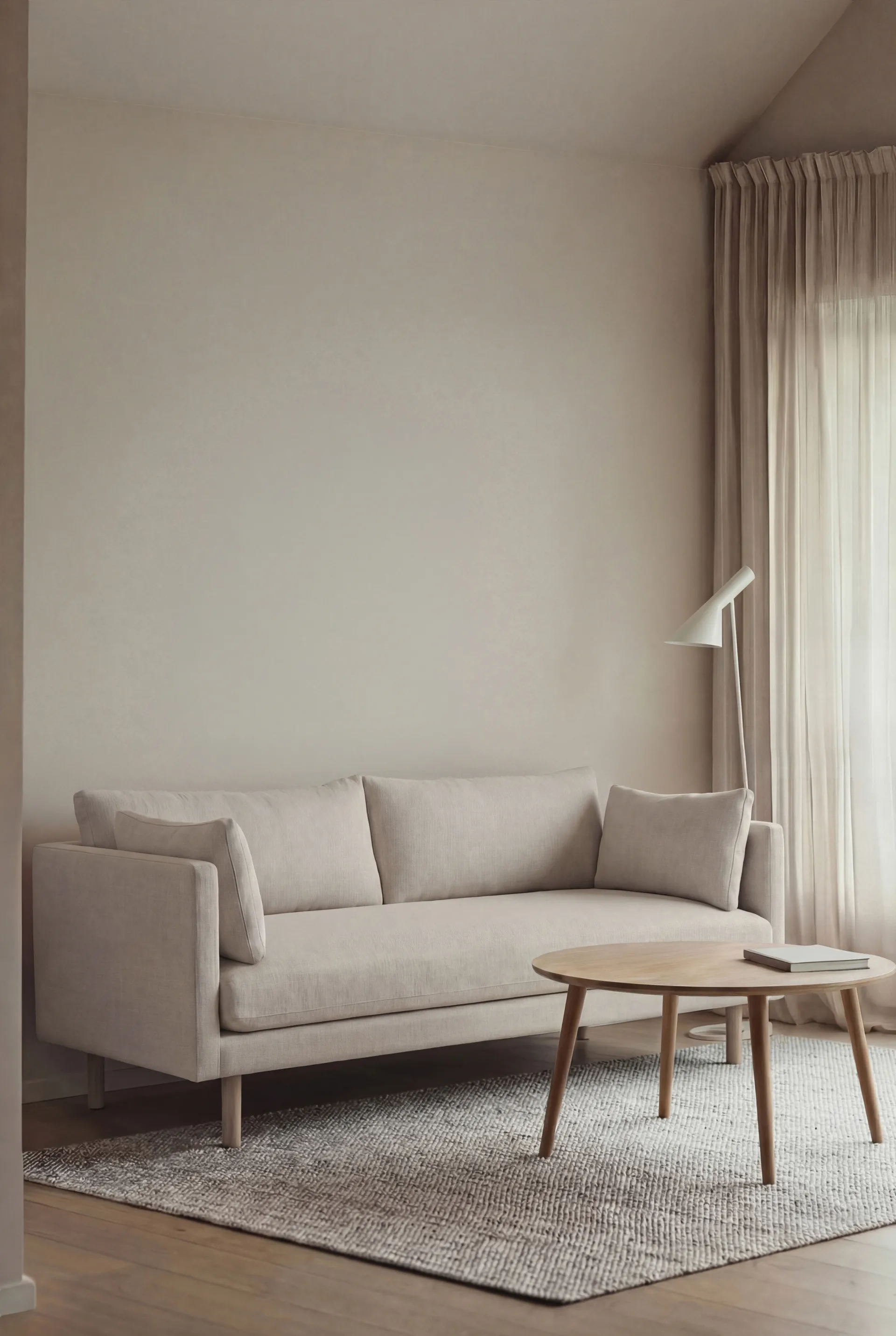 Linnevik sofa, Same Off White 6671-hvitoljet eik, 2-seters, uten skjørt 1898
