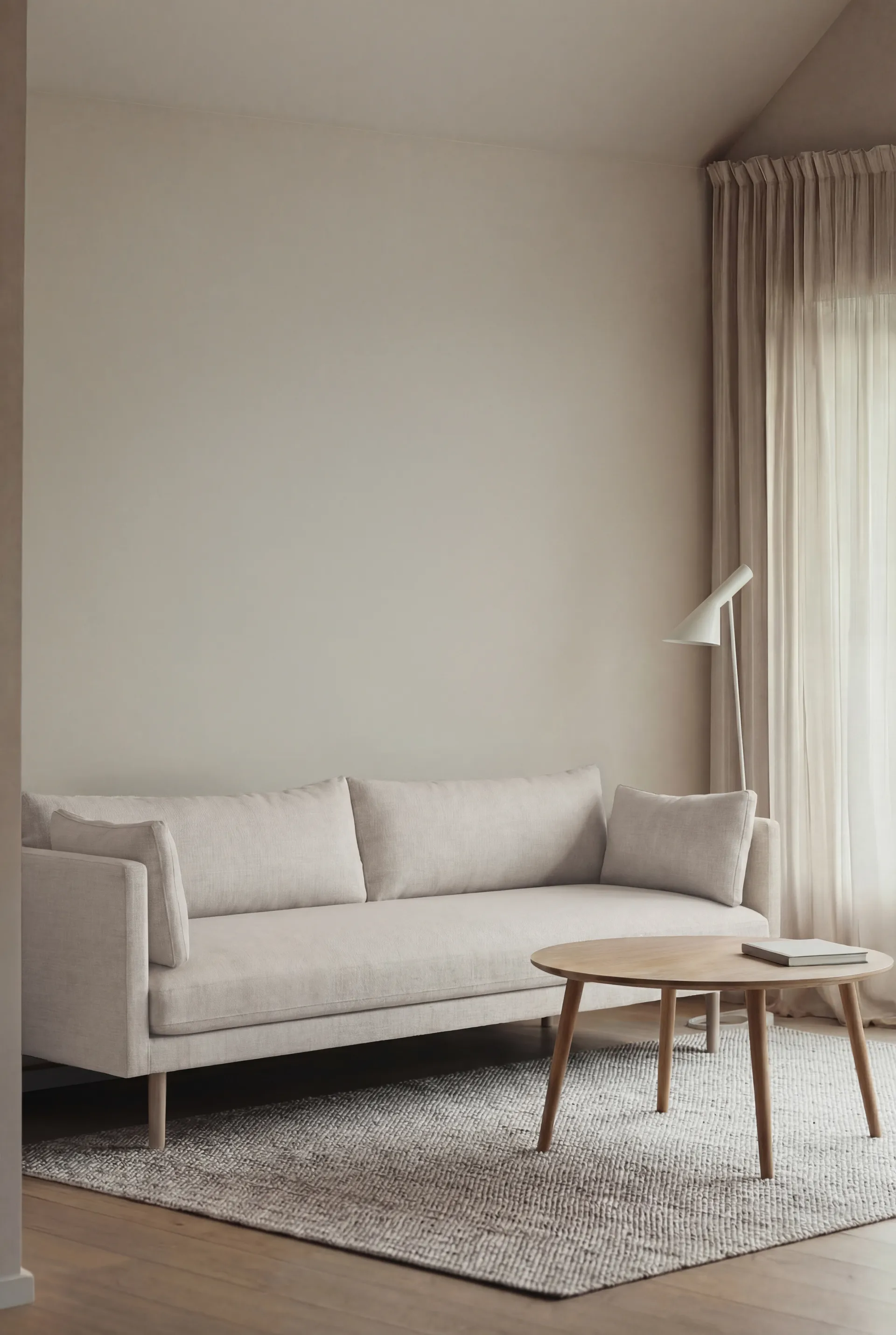 Linnevik sofa, Same Off White 6671-hvitoljet eik, 4-seters 1898