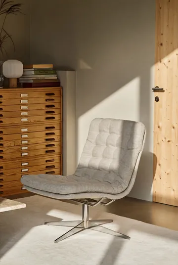 Loholm lenestol med svingfunksjon - Bern Beige 0341 - 1898