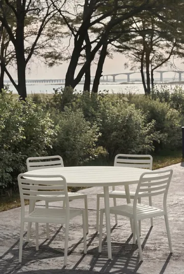Marsala spisebord Ø140 cm + 4 stk. Messina stol, Off white - 1898