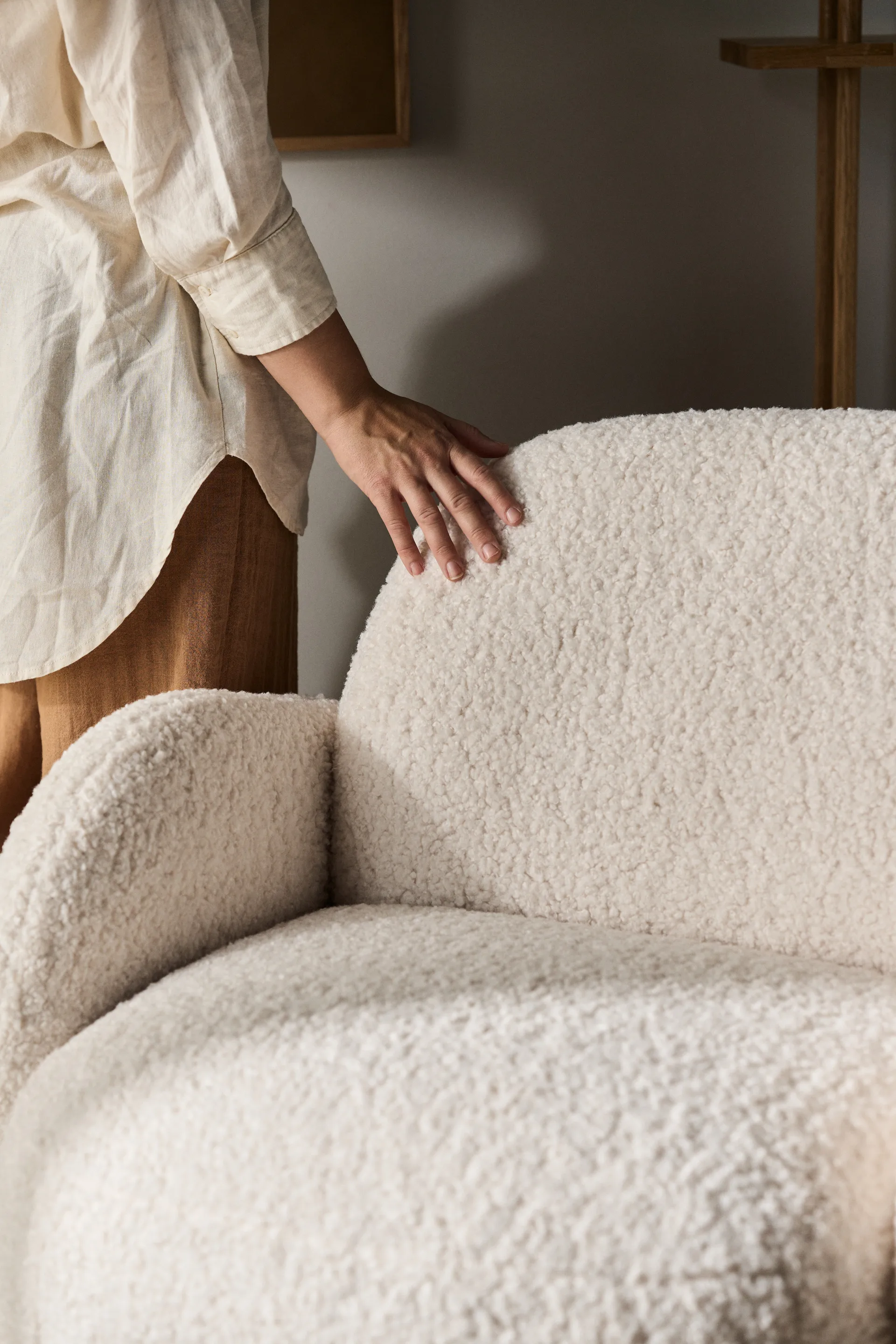 Mo lenestol med dreiefunksjon, Glore White 1243 1898