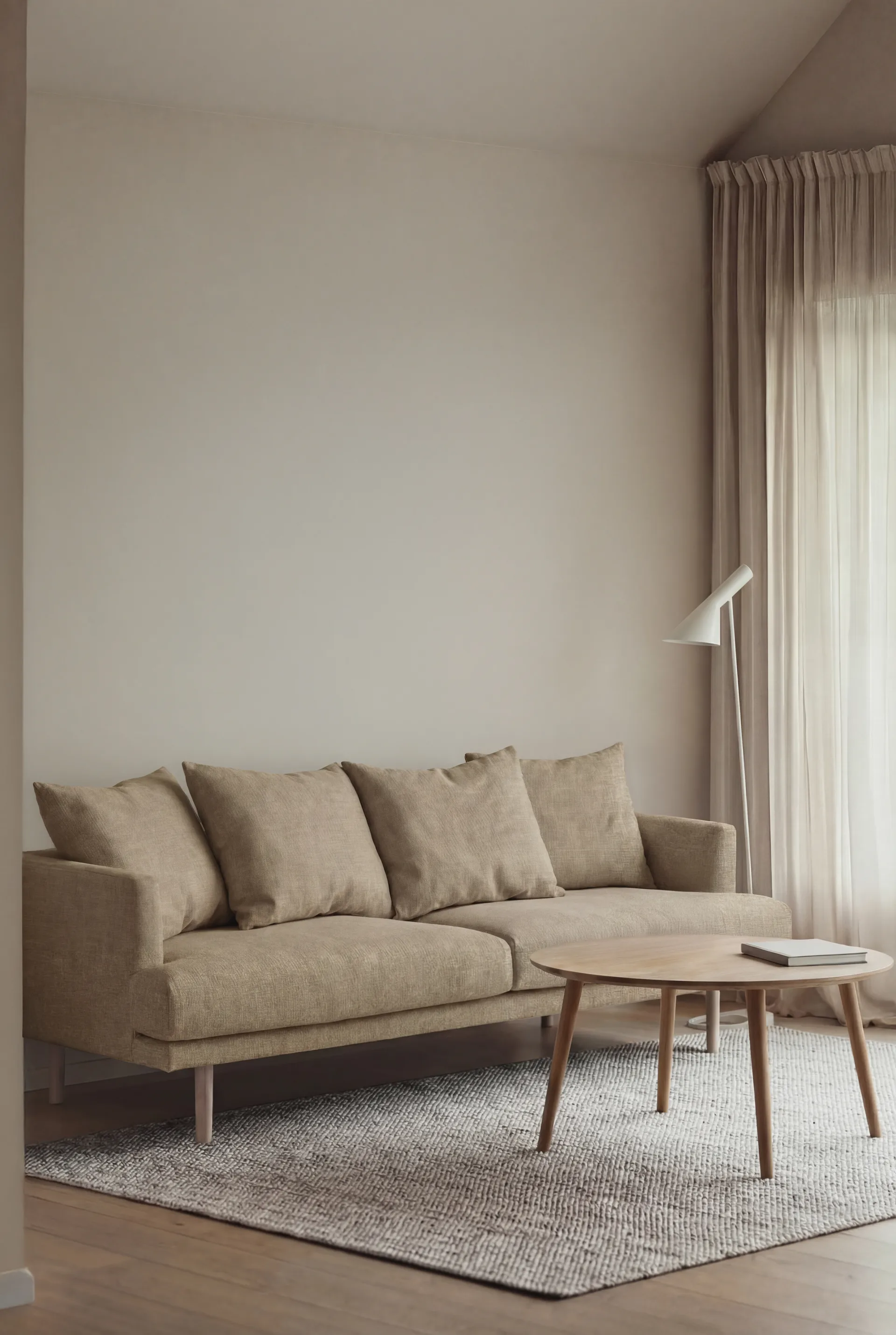 Sjövik sofa, Same Sand 6672-hvitoljet eik, 3-seters 1898