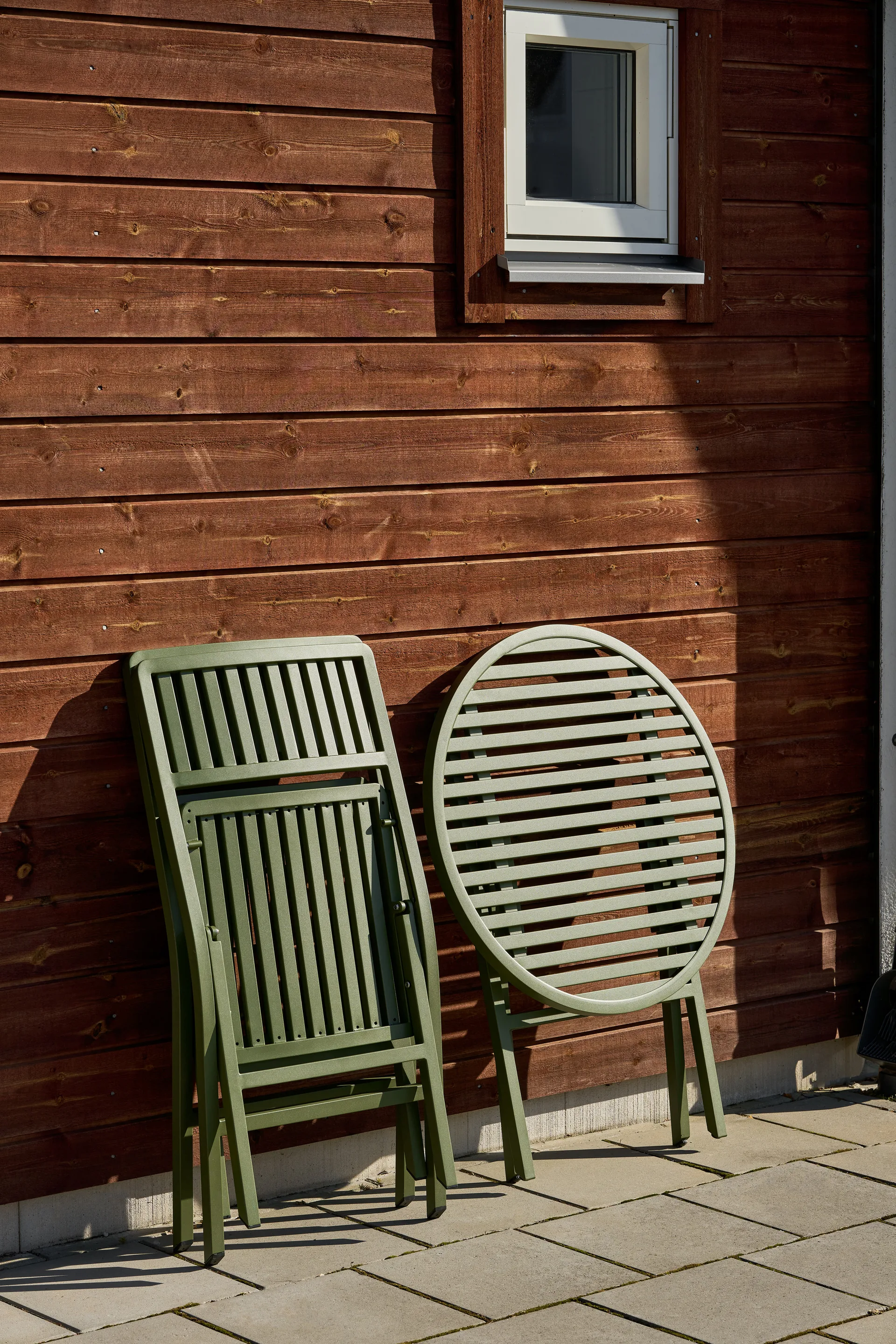 Verona kafésett, Moss green 1898