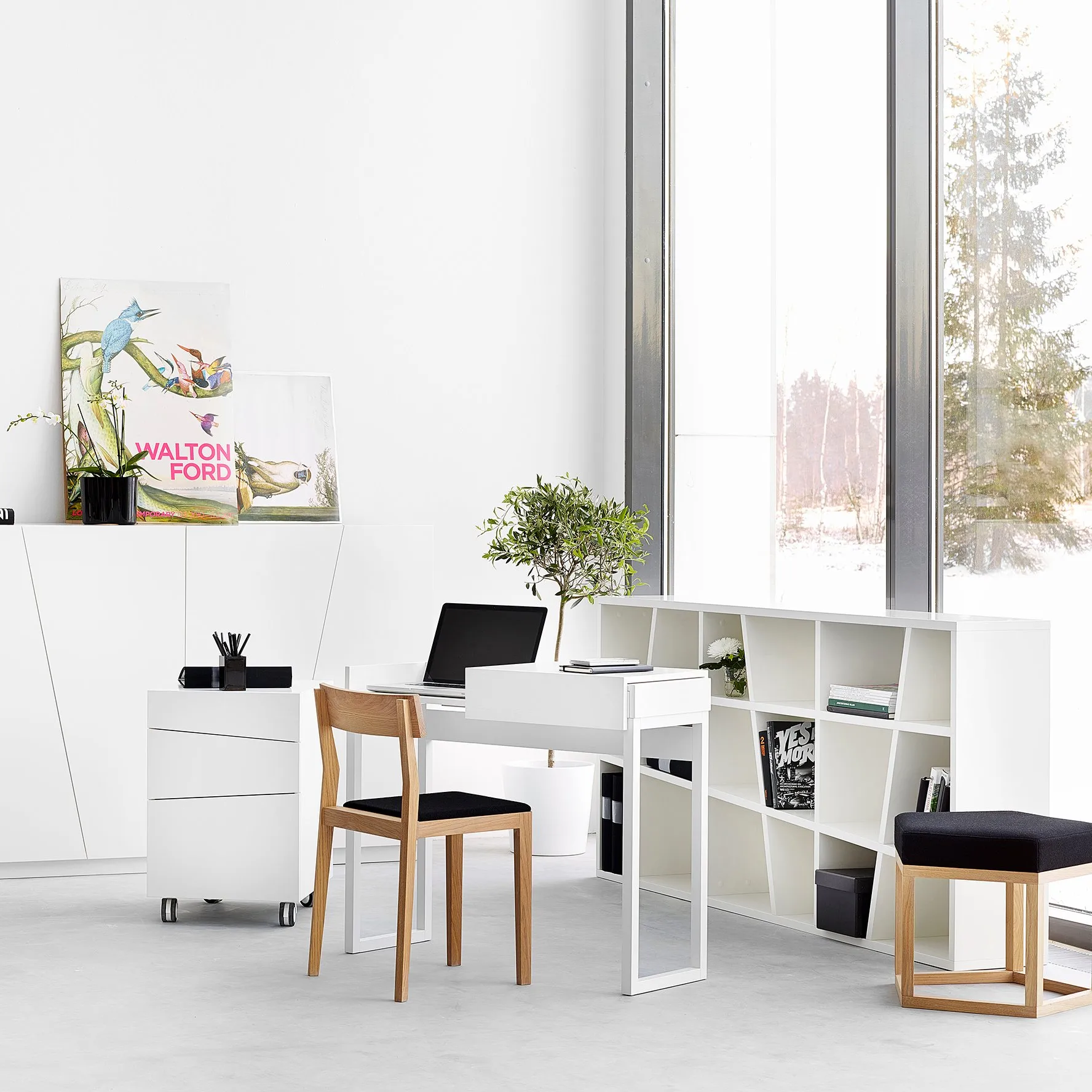 Angle hylle, hvit A2