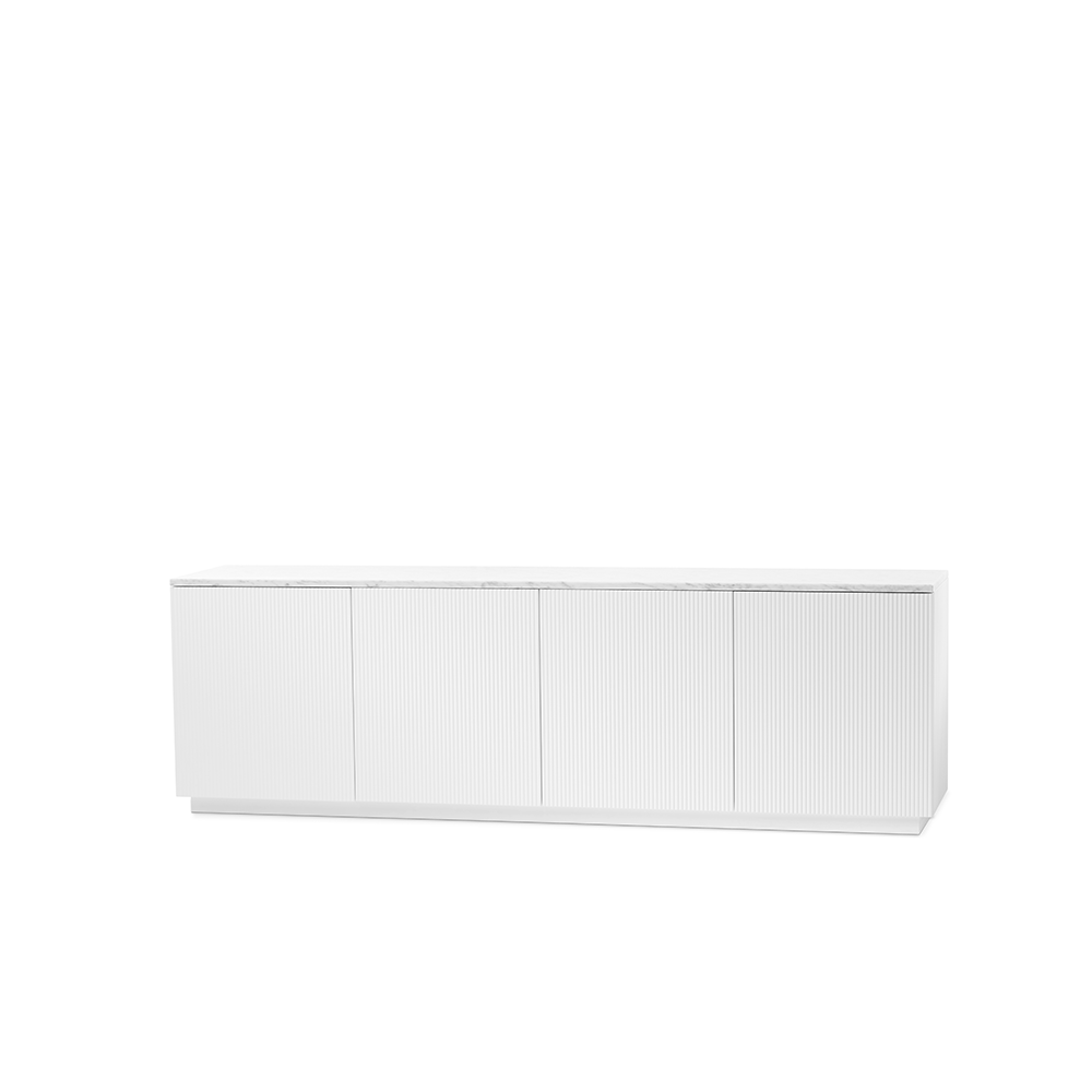 A2 Beam sideboard Hvitlakkert, hvit sokkel, topplate i carrara marmor