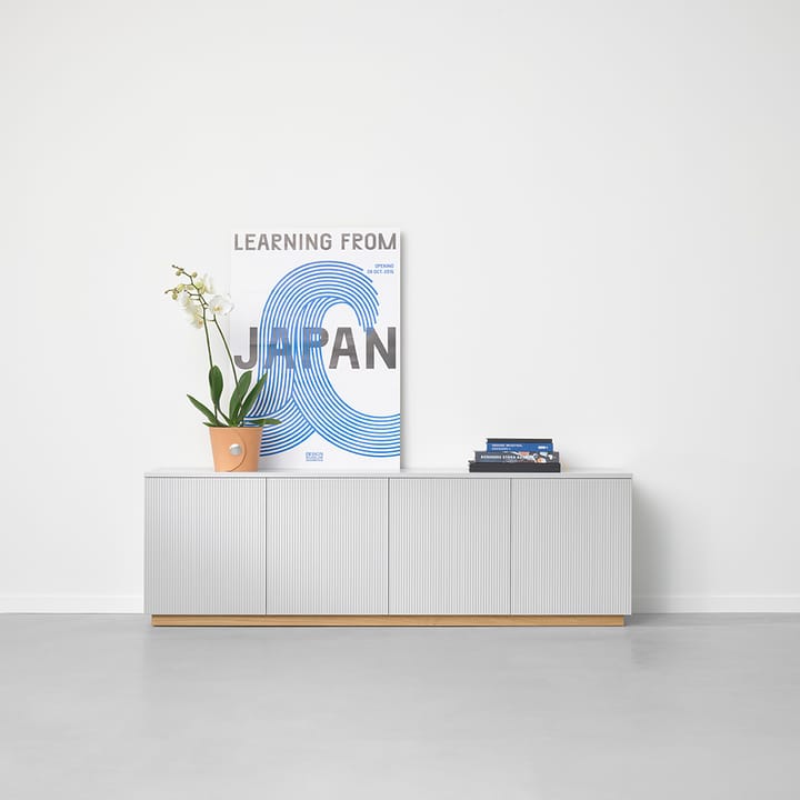 Beam sideboard, Lysegrå, lysegrått stativ, topplate i carrara marmor A2