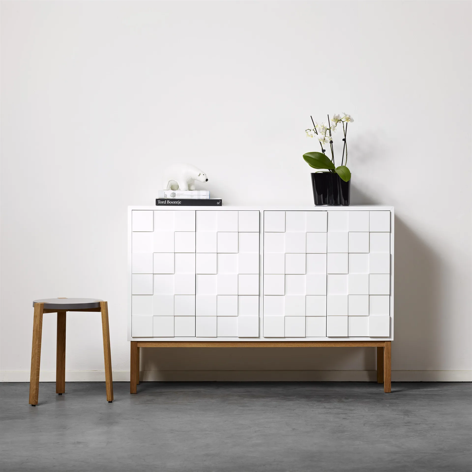 Collect skap 2010 lavt, eik A2