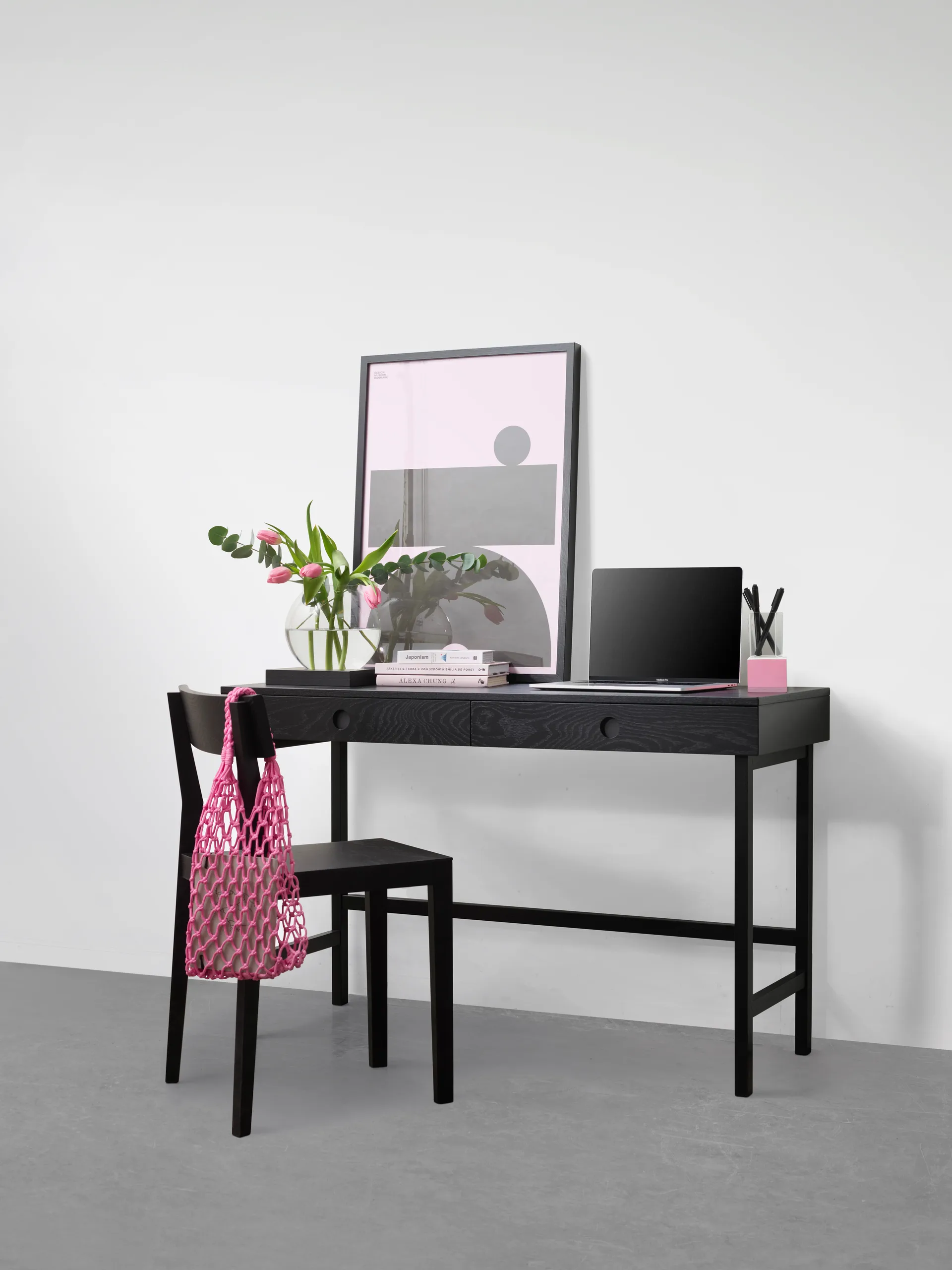 Mind skrivebord, Svartbeiset eik, 118x74x44 cm A2