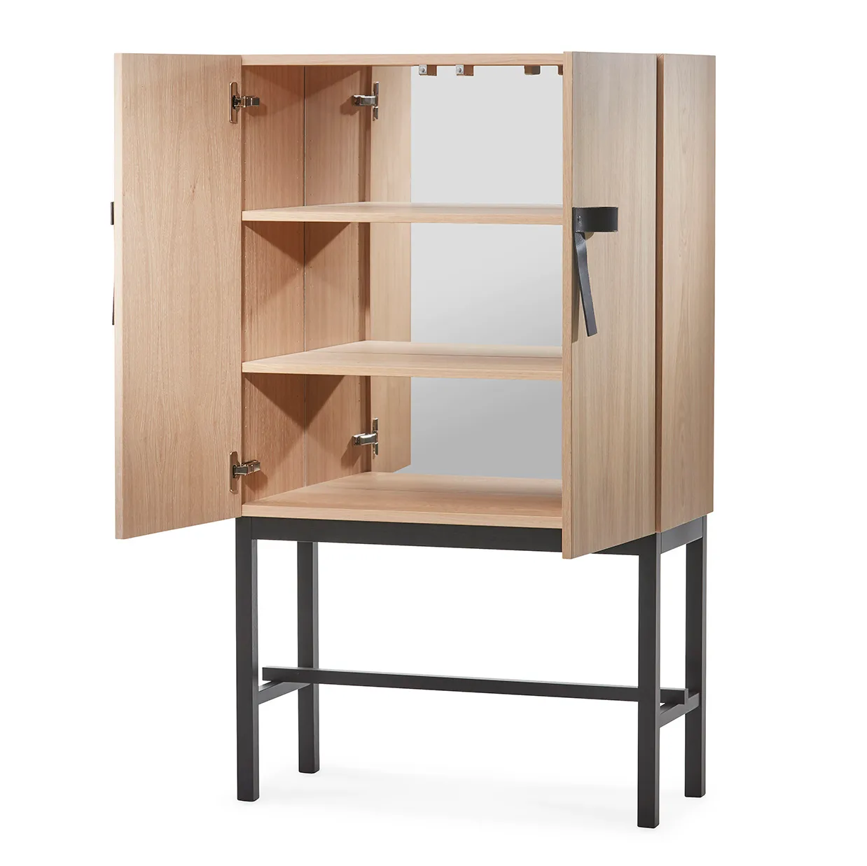 The Bow skap, Hvitoljet eik-svart A2