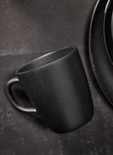 Raw kopp med hank 35 cl - Titanium black - Aida