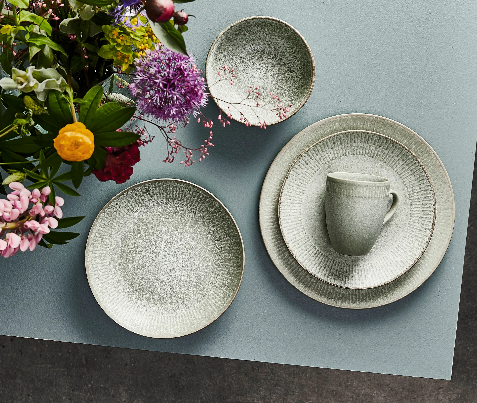 Relief tallerken 22 cm, Grønn Aida