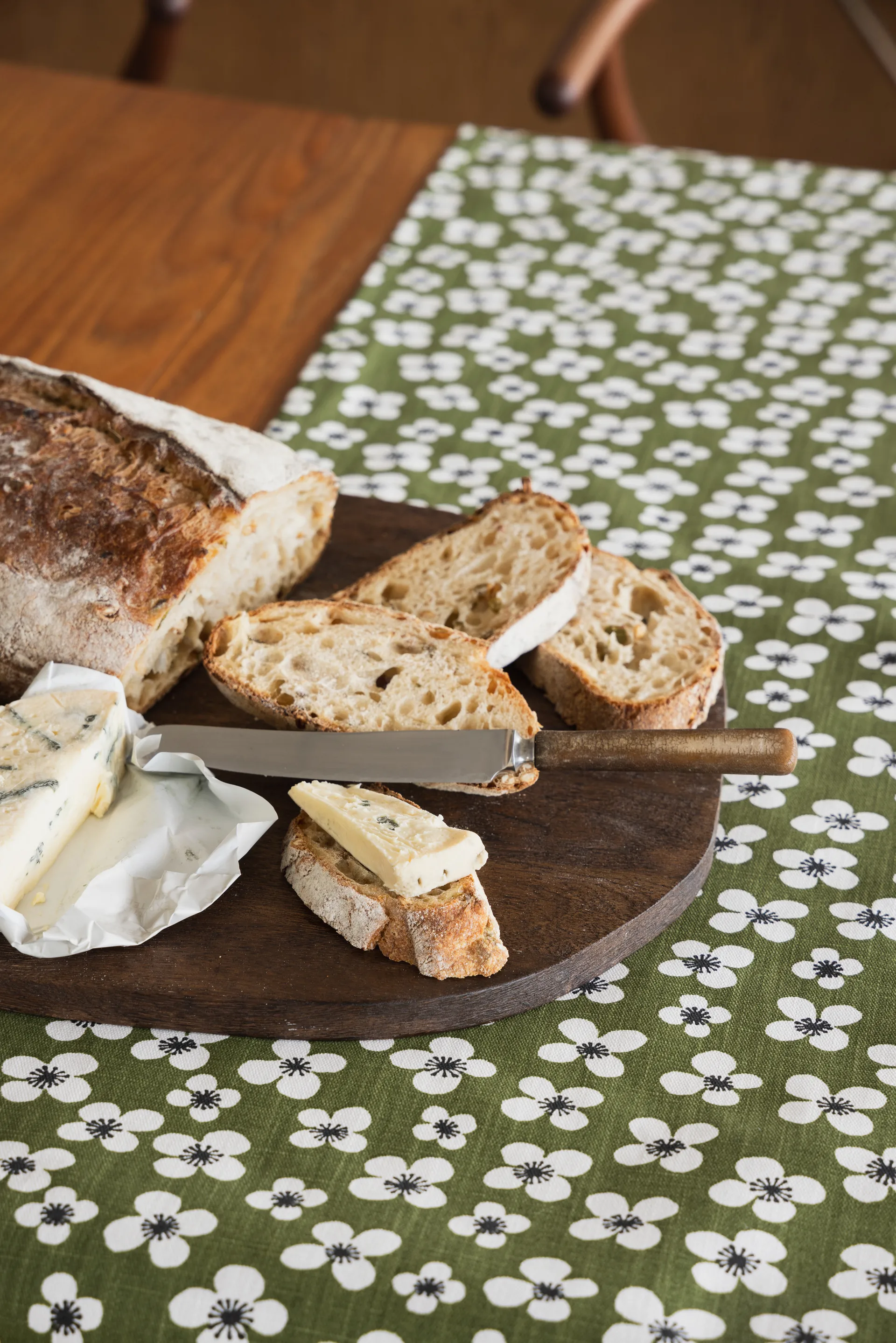 Belle Amie løper, Mørkegrønn, 45x150 cm Almedahls