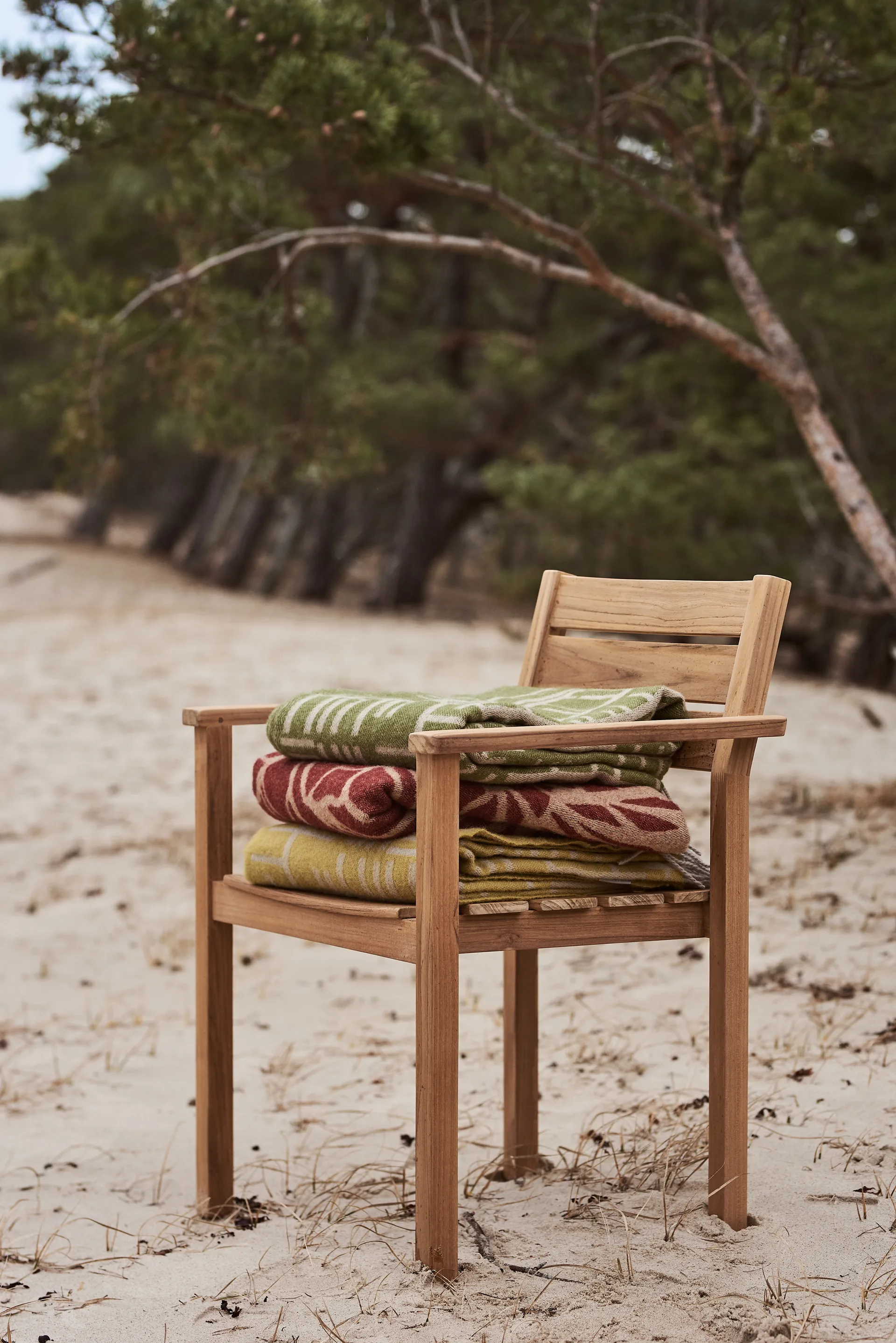 Kotteri pledd 130 x 170 cm, Vinrød-beige Almedahls