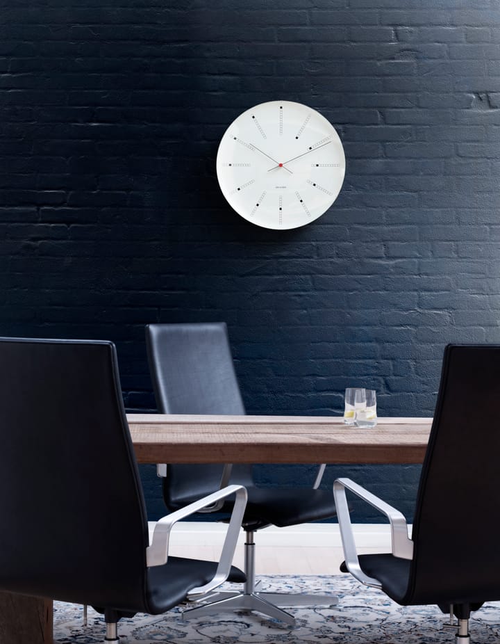 Arne Jacobsen Bankers klokke, Ø 290 mm Arne Jacobsen Clocks