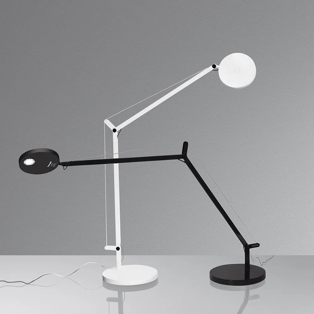 Demetra bordlampe - Glossy black,  Artemide