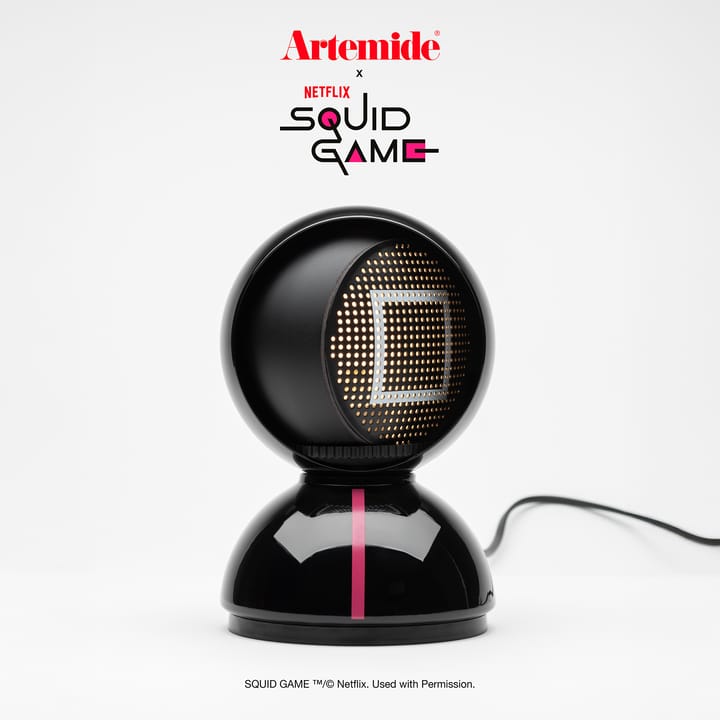 Eclisse x Squid Game bordlampe Special Edition, Guard black Artemide