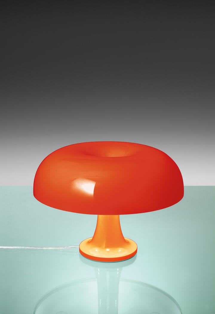 Nessino bordlampe, oransje Artemide
