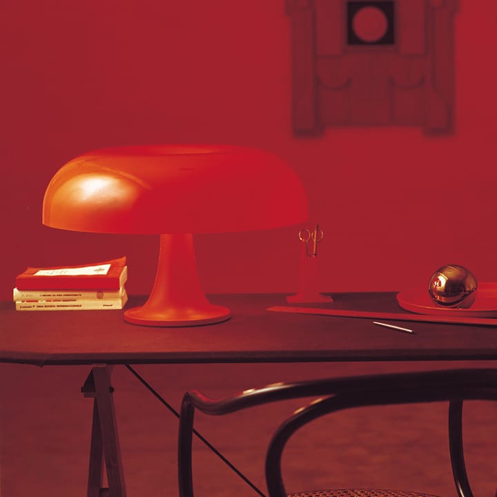 Nesso bordlampe, oransje Artemide