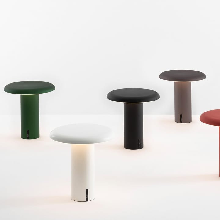 Takku portabel bordlampe 19 cm, Anodized red Artemide