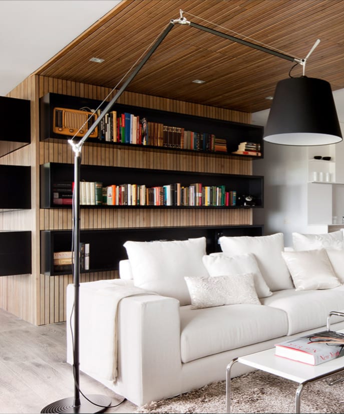 Tolomeo Mega gulvlampe, pergament-sort, ø42 cm Artemide