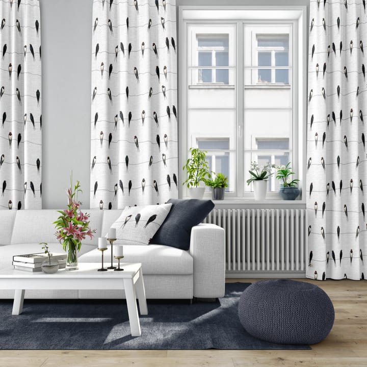 Ladusvalor stoff, hvit Arvidssons Textil