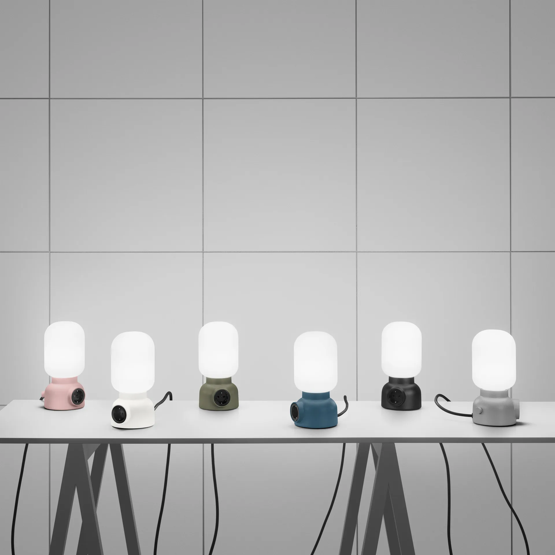 Plug Lamp, Pudderrosa Ateljé Lyktan