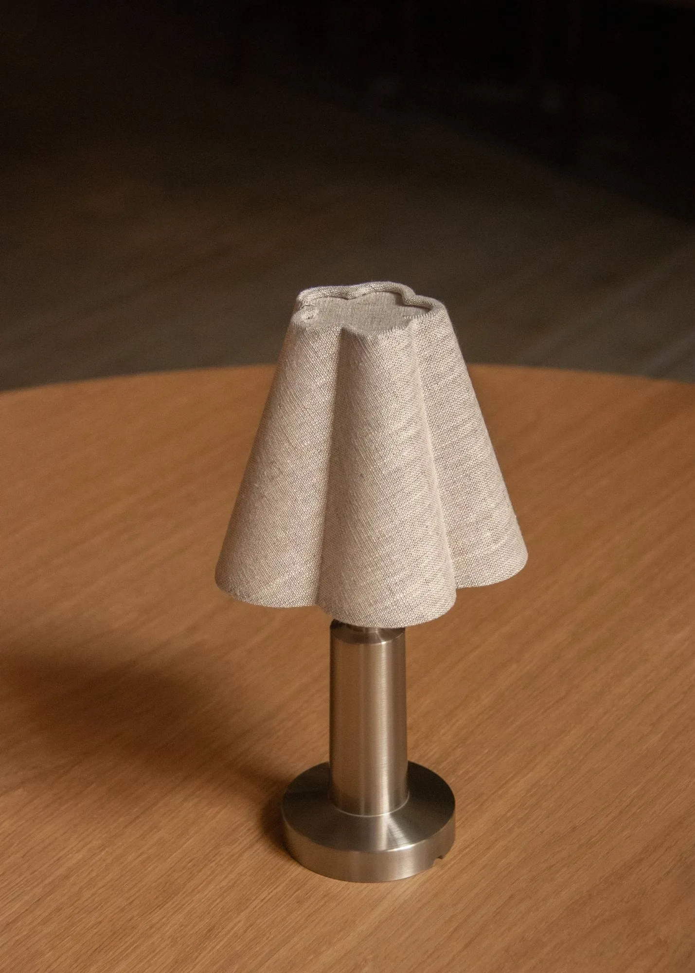 Admiral bærbar bordlampe, Chrome-linen, 27 cm Audo Copenhagen