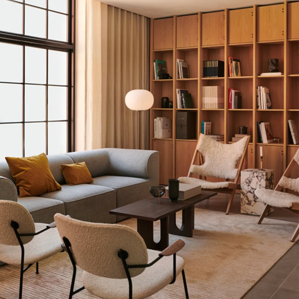 Androgyne Loungebord, oak dark stained Audo Copenhagen