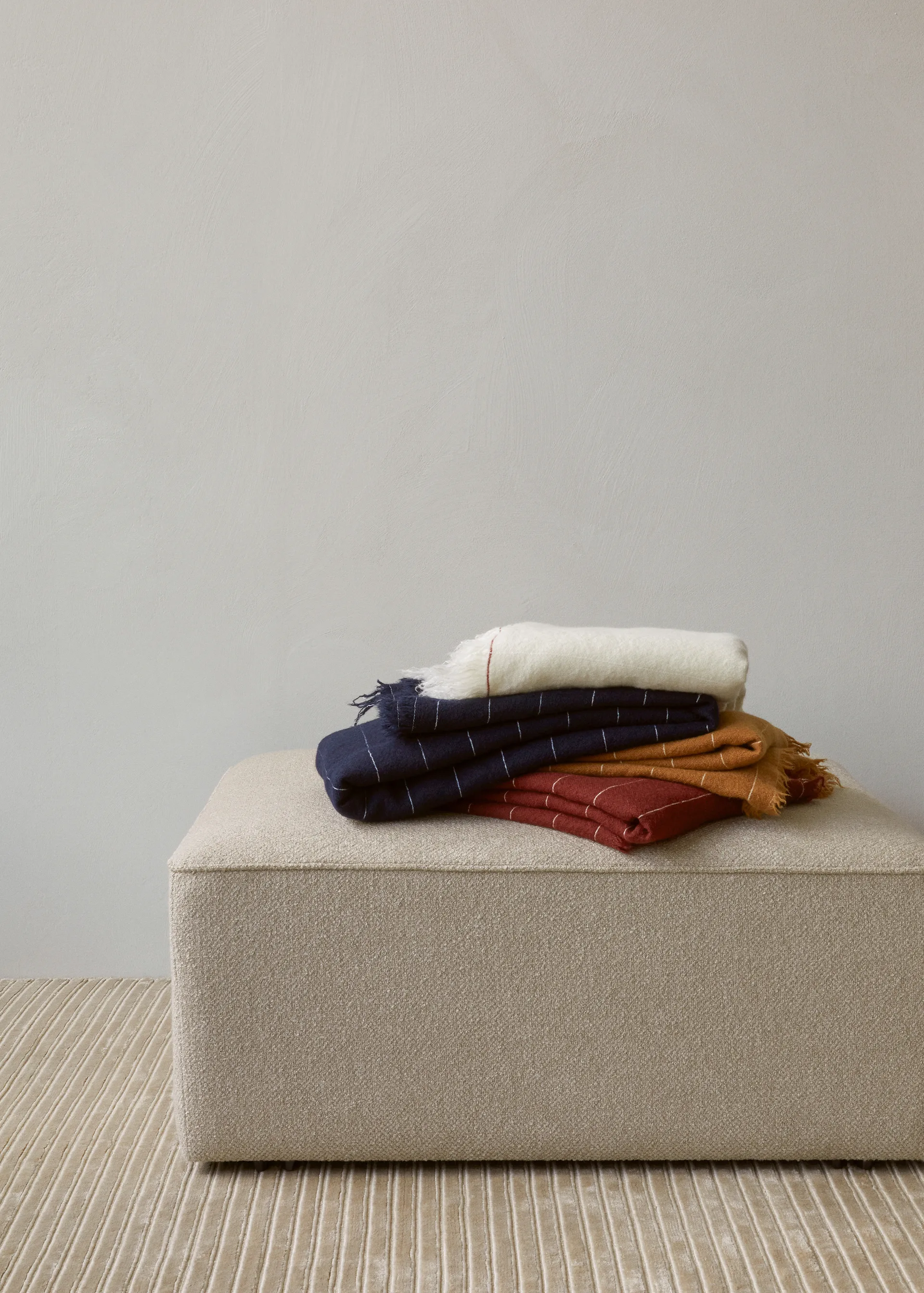 Battus pledd 130 x 185 cm, Ivory Audo Copenhagen