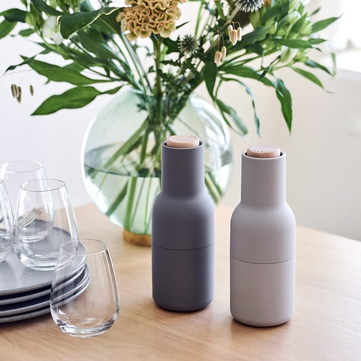 Bottle grinder krydderkvern 2-stk Special edition, concrete- feather (trelokk) Audo Copenhagen