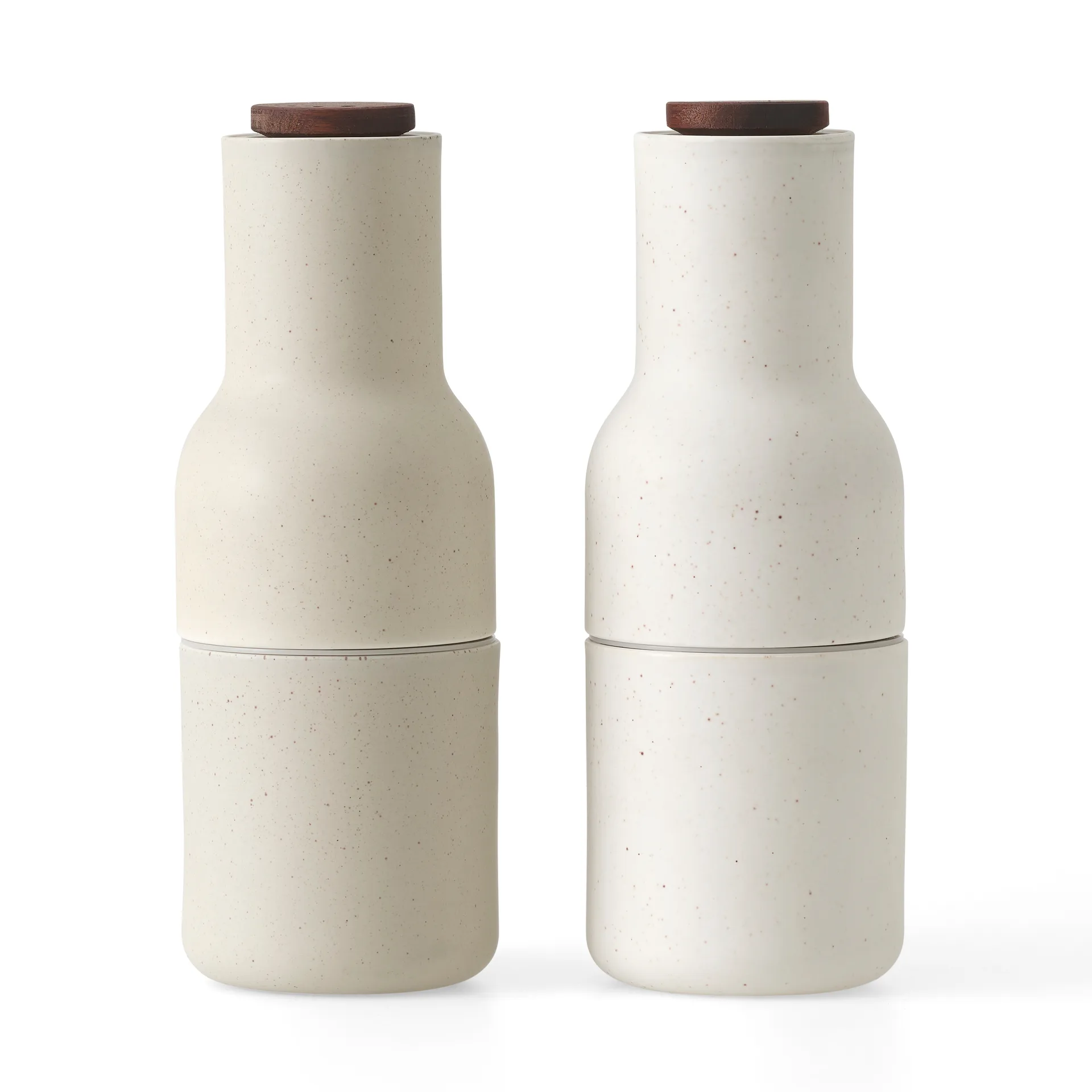 Bottle Grinder krydderkvern keramikk 2-stk., Sand (valnøttlokk) Audo Copenhagen