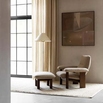 Brasilia fotskammel - skinn dunes camel 21004 brun, valnøttstativ - Audo Copenhagen