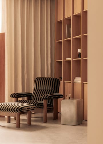 Brasilia lenestol - Walnut-Cabanon soft - Audo Copenhagen
