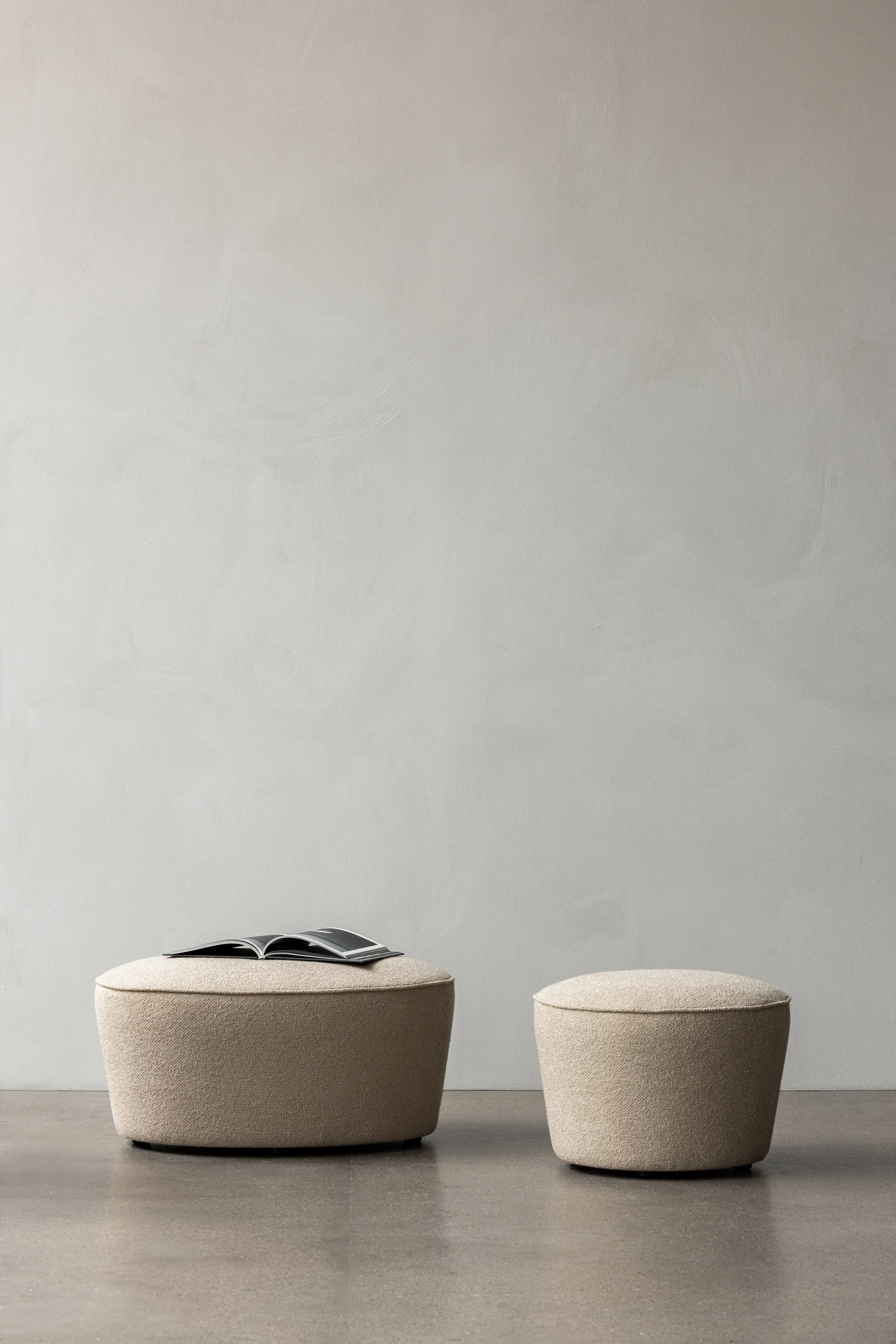 Cairn puff oval, Bouclé 02 Audo Copenhagen