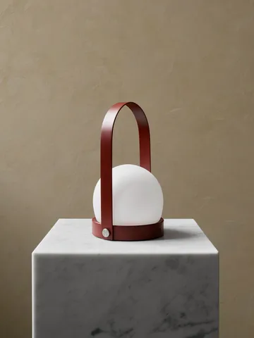 Carrie portabel bordlampe - Burned red - Audo Copenhagen