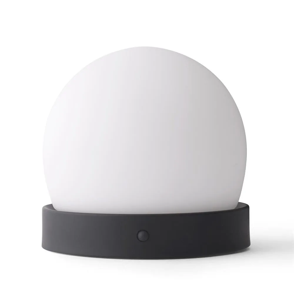 Carrie portabel bordlampe, sort Audo Copenhagen