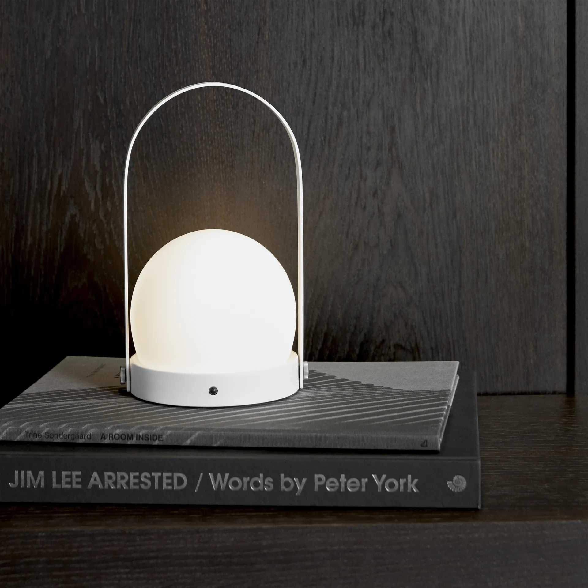 Carrie portable bordlampe, hvit Audo Copenhagen