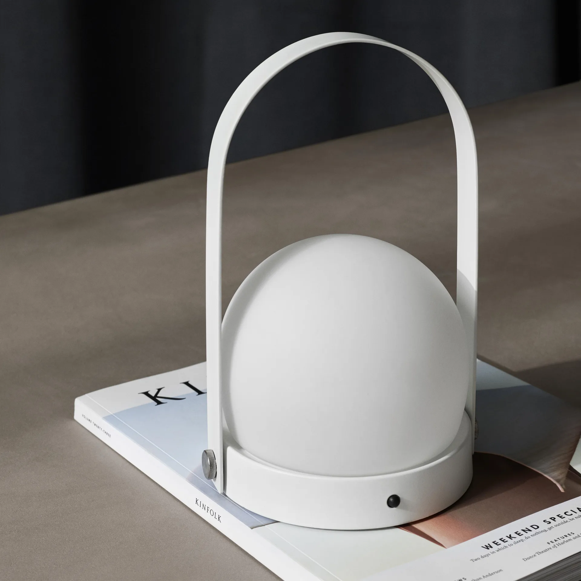 Carrie portable bordlampe, hvit Audo Copenhagen