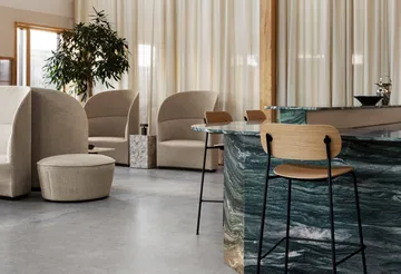 Co Bar Chair barkrakk - Eik-kromatisert stål, 75 cm - Audo Copenhagen