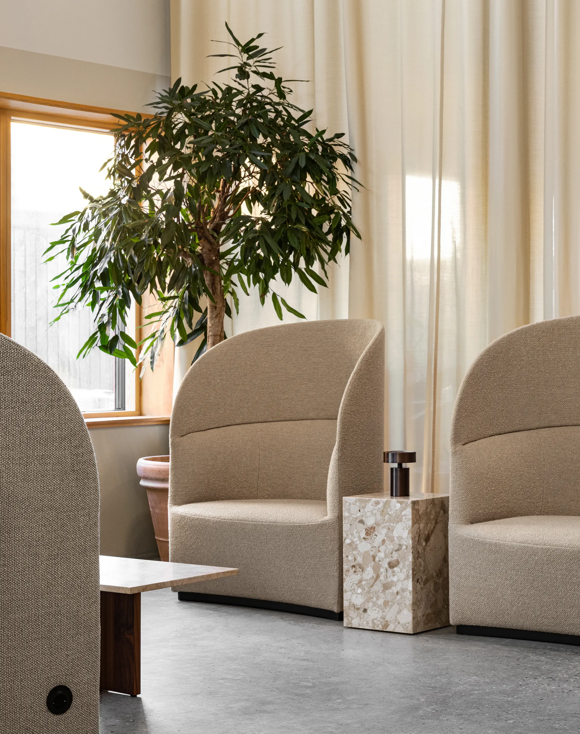 Column portable bordlampe IP44, Bronse Audo Copenhagen