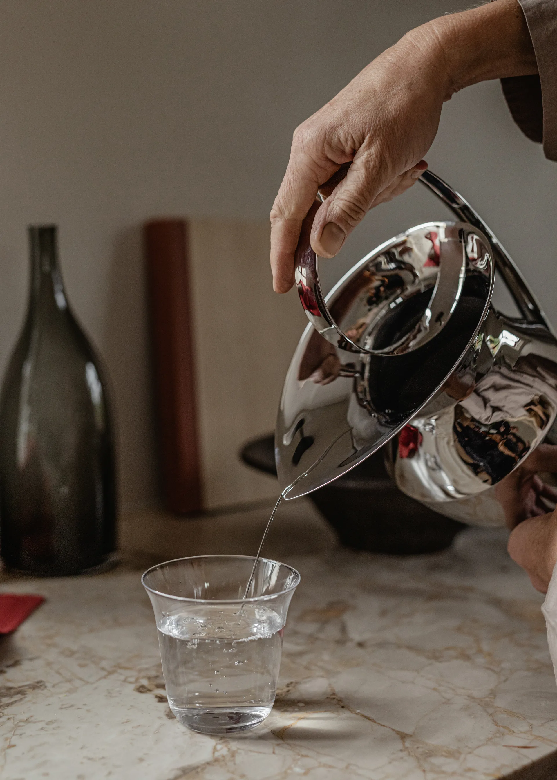 Etruscan kanne 33 cm, Rustfritt stål Audo Copenhagen