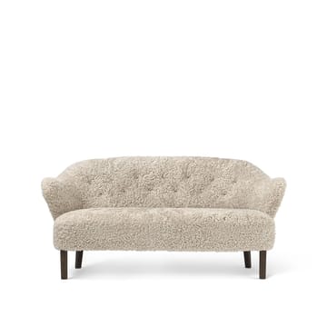Ingeborg 2,5-seters sofa - saueskinn moonlight, ben eik røkt - Audo Copenhagen