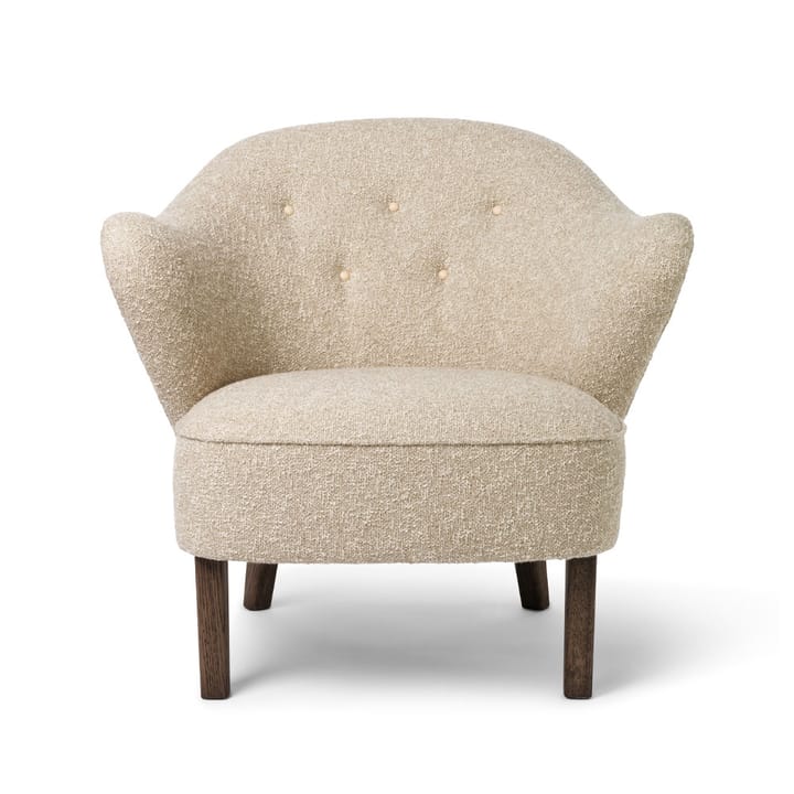 Ingeborg lenestol, tekstil sahcozero beige, ben eik røkt Audo Copenhagen