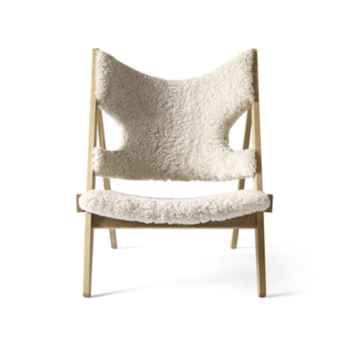 Knitting loungestol, saueskinn Nature, stativ natural eik Audo Copenhagen