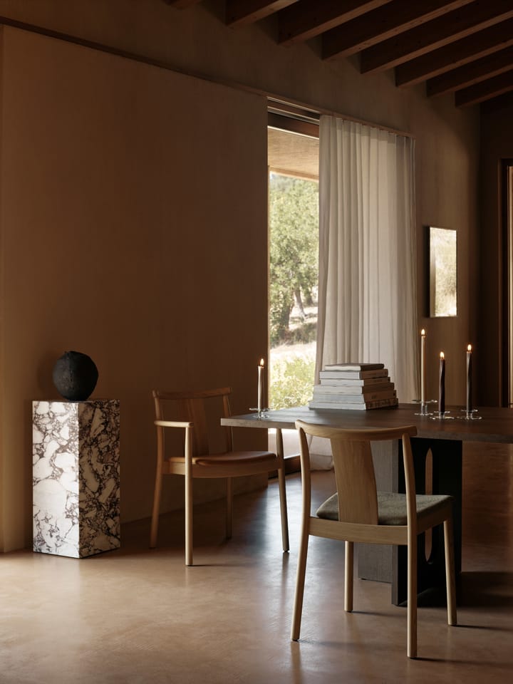 Merkur stol med sittepute, Oak-Hallingdal 0200 beige Audo Copenhagen